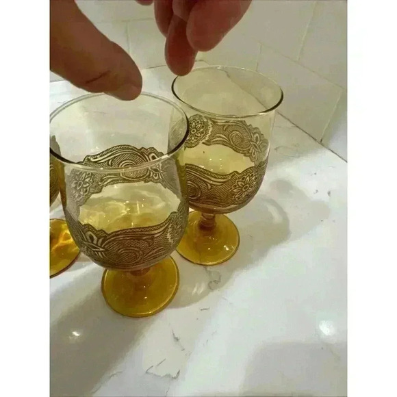 4 Vintage Libbey Americana Amber Stemmed Wine Glasses Goblets Embossed 8 Oz. - Picture 12 of 14